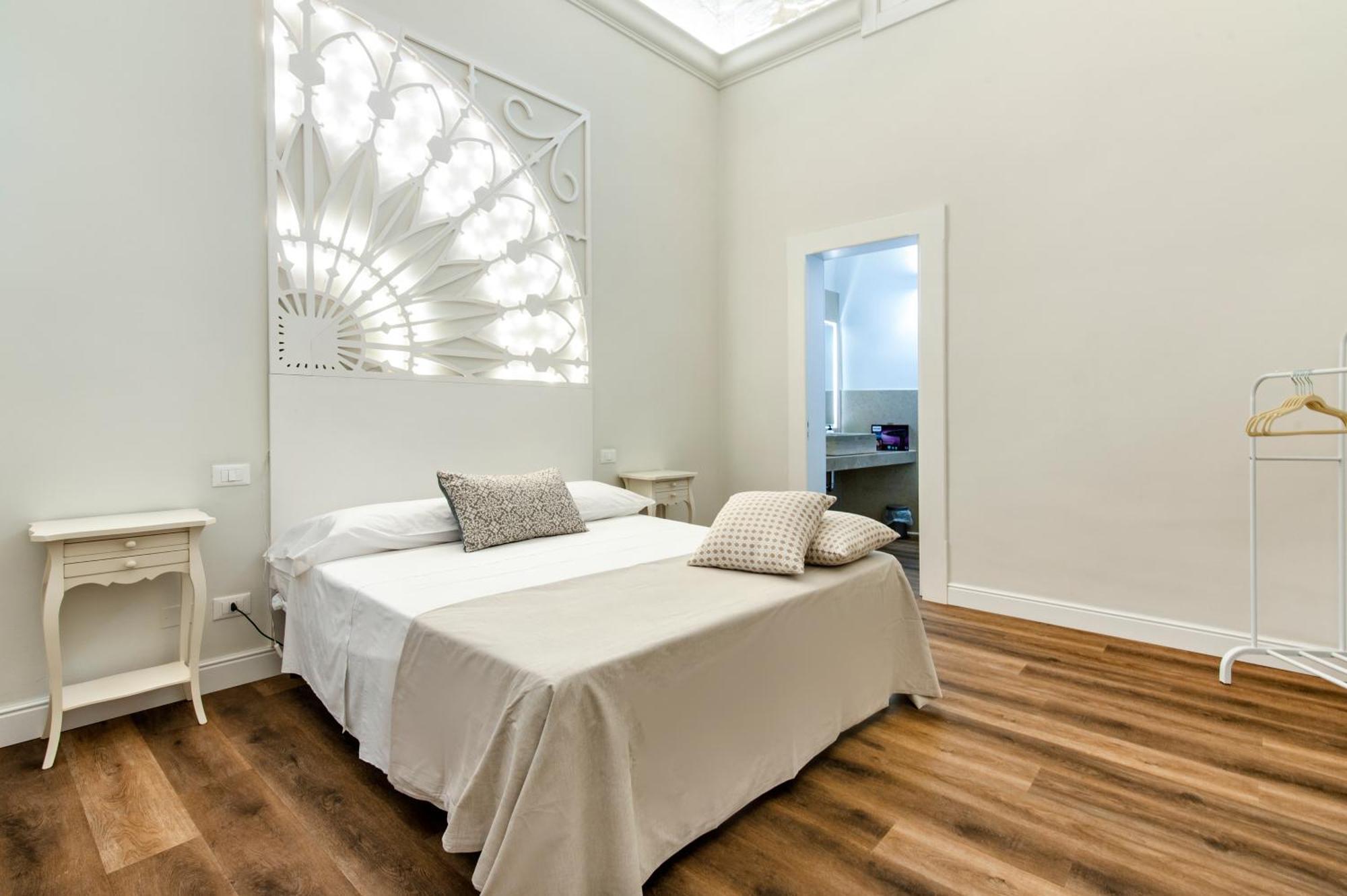 Vittoria Luxury House Bed and Breakfast Λέτσε Εξωτερικό φωτογραφία