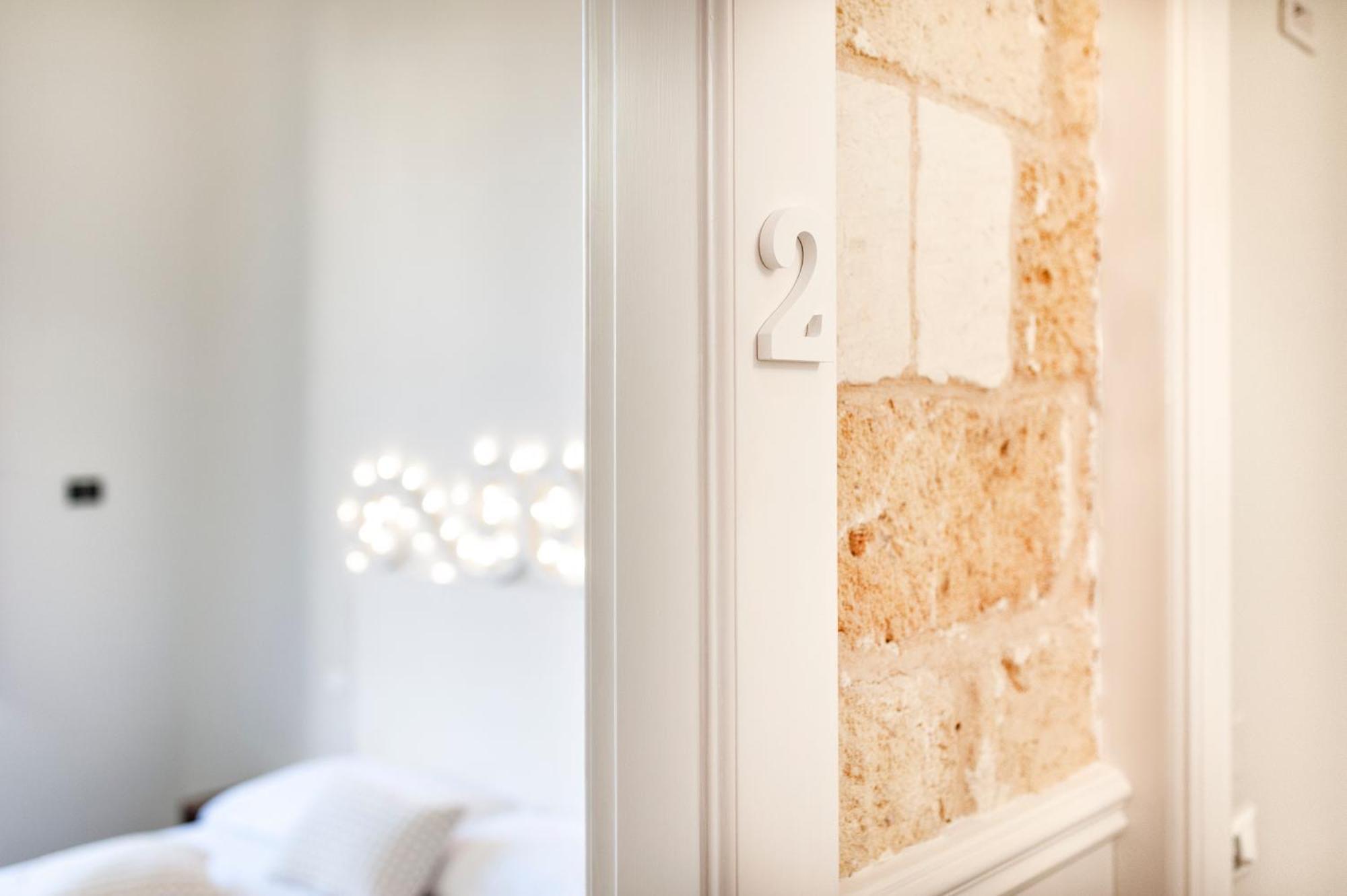 Vittoria Luxury House Bed and Breakfast Λέτσε Εξωτερικό φωτογραφία